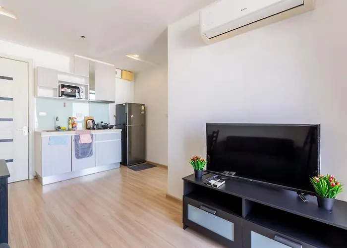 Luxury Skyfloor Onnut Bts 40sqmt Gym Pool Netflix 2 Minutes To Bts * Bangkok