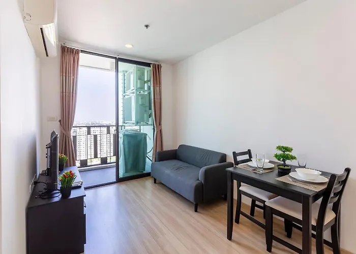 Luxury Skyfloor Onnut Bts 40sqmt Gym Pool Netflix 2 Minutes To Bts Appartement Bangkok