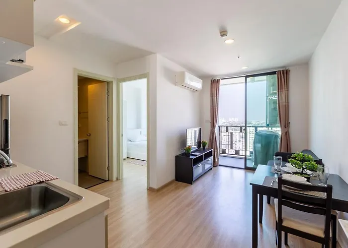 Appartement Luxury Skyfloor Onnut Bts 40sqmt Gym Pool Netflix 2 Minutes To Bts *